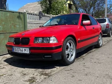 Авто BMW 3 Series 1999 № 7415001