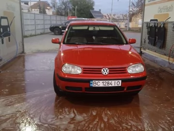 Авто Volkswagen Golf 2001 № 7415808
