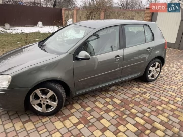 Авто Volkswagen Golf 2004 № 7415844