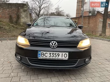 Авто Volkswagen Jetta 2012 № 7415949