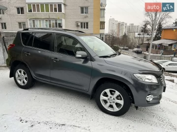 Авто Toyota Rav4 2010 № 7416074