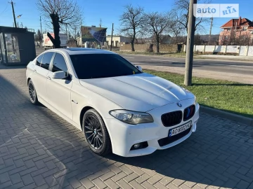 Авто BMW 5 Series 2012 № 7416089