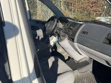 Авто Volkswagen Transporter 2008 № 7416561
