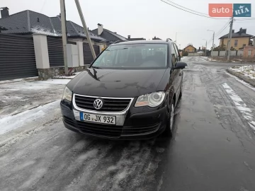 Авто Volkswagen Touran 2007 № 7416569