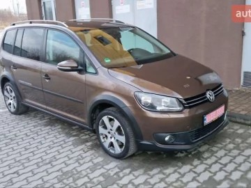 Авто Volkswagen Touran 2011 № 7416667