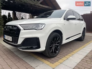 Авто Audi Q7 2023 № 7416977