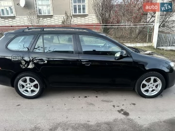 Авто Volkswagen Golf 2010 № 7417607