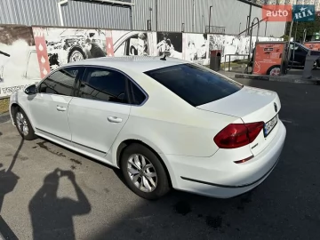 Авто Volkswagen Passat 2015 № 7417778