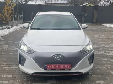 Авто Hyundai Ioniq 2017 № 7417893