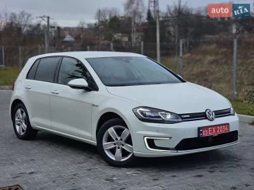 Авто Volkswagen E-Golf 2017 № 7417949