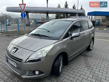 Авто Peugeot 5008 2010 № 7418941