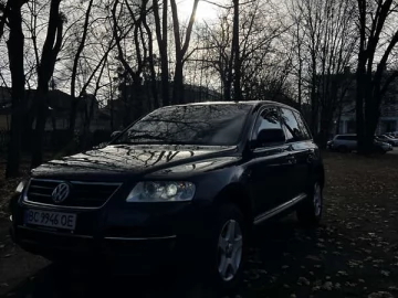 Авто Volkswagen Touareg 2003 № 7419025