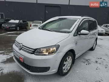 Авто Volkswagen Touran 2013 № 7419083