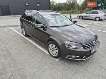 Авто Volkswagen Passat 2012 № 7419197