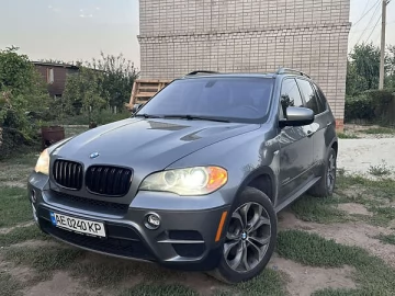 Авто BMW X5 2012 № 7419402