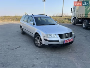 Авто Volkswagen Passat 2003 № 7420308