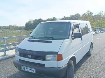Авто Volkswagen Transporter 1999 № 7420534