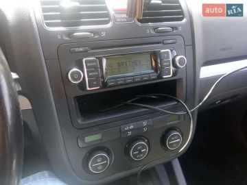 Авто Volkswagen Golf 2009 № 7420538
