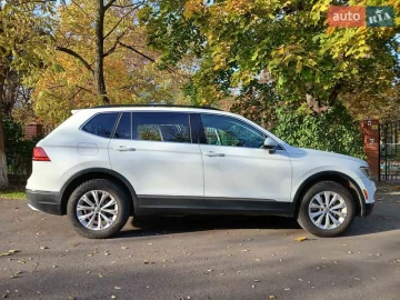 Авто Volkswagen Tiguan 2018 № 7421301