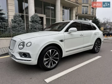 Авто Bentley Bentayga 2017 № 7421488