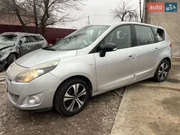 Авто Renault Scenic 2011 № 7421563