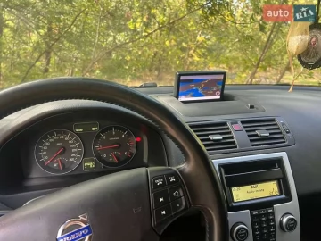 Авто Volvo V50 2010 № 7421999