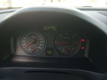 Авто Volvo V50 2009 № 7422007