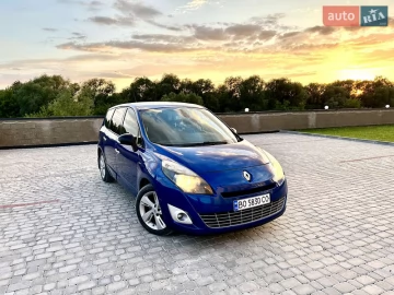 Авто Renault Megane Scenic 2011 № 7422080