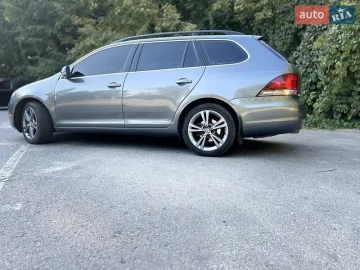 Авто Volkswagen Jetta 2013 № 7422166