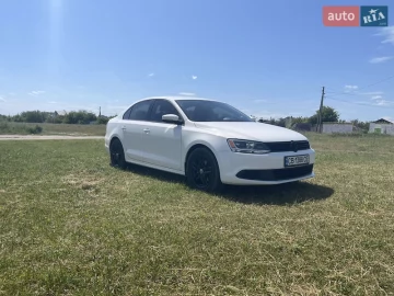 Авто Volkswagen Jetta 2011 № 7422180