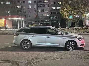 Авто Renault Megane 2018 № 7422400
