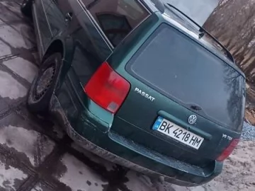 Авто Volkswagen Passat 1999 № 7422673