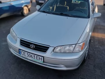 Авто Toyota Camry 2000 № 7422684