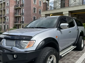 Авто Mitsubishi L 200 2008 № 7422993