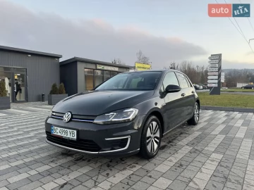 Авто Volkswagen E-Golf 2020 № 7423020