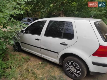 Авто Volkswagen Golf 1999 № 7423430