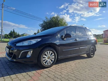 Авто Peugeot 308 2011 № 7423500