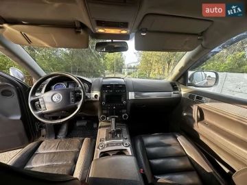 Авто Volkswagen Touareg 2006 № 7423557