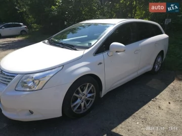 Авто Toyota Avensis 2011 № 7423567