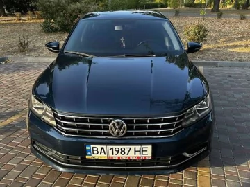 Авто Volkswagen Passat 2018 № 7423603
