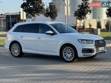 Авто Audi Q7 2016 № 7423650