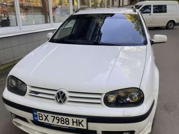 Авто Volkswagen Golf 2000 № 7423707