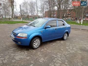 Авто Chevrolet Aveo 2004 № 7423970