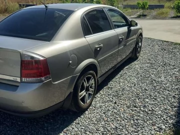 Авто Opel Vectra 2004 № 7424010