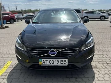 Авто Volvo V60 2014 № 7424058