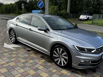 Авто Volkswagen Passat 2018 № 7424372