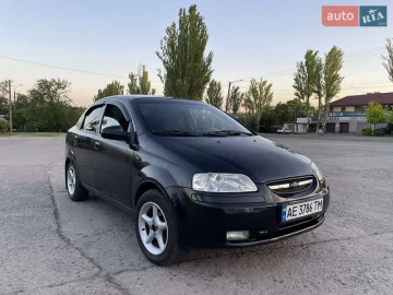 Авто Chevrolet Aveo 2005 № 7424942