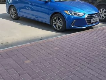 Авто Hyundai Elantra 2017 № 7425156