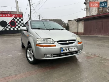 Авто Chevrolet Aveo 2005 № 7425341
