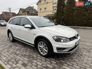 Авто Volkswagen Golf Alltrack 2017 № 7425419